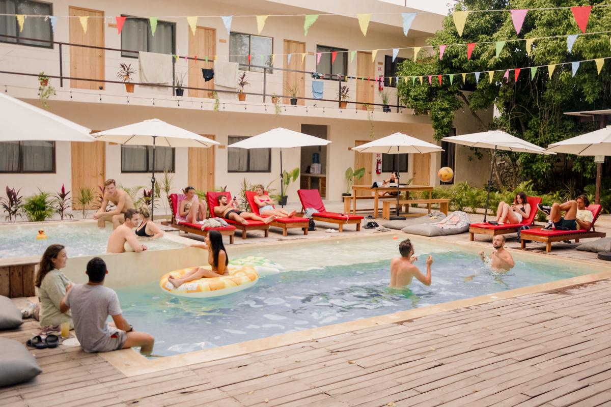 CHE Valladolid Hostel & Bar Adults Only photo 1