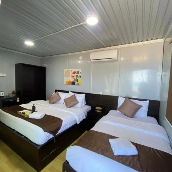 Cenanghill Beachfront photo 5