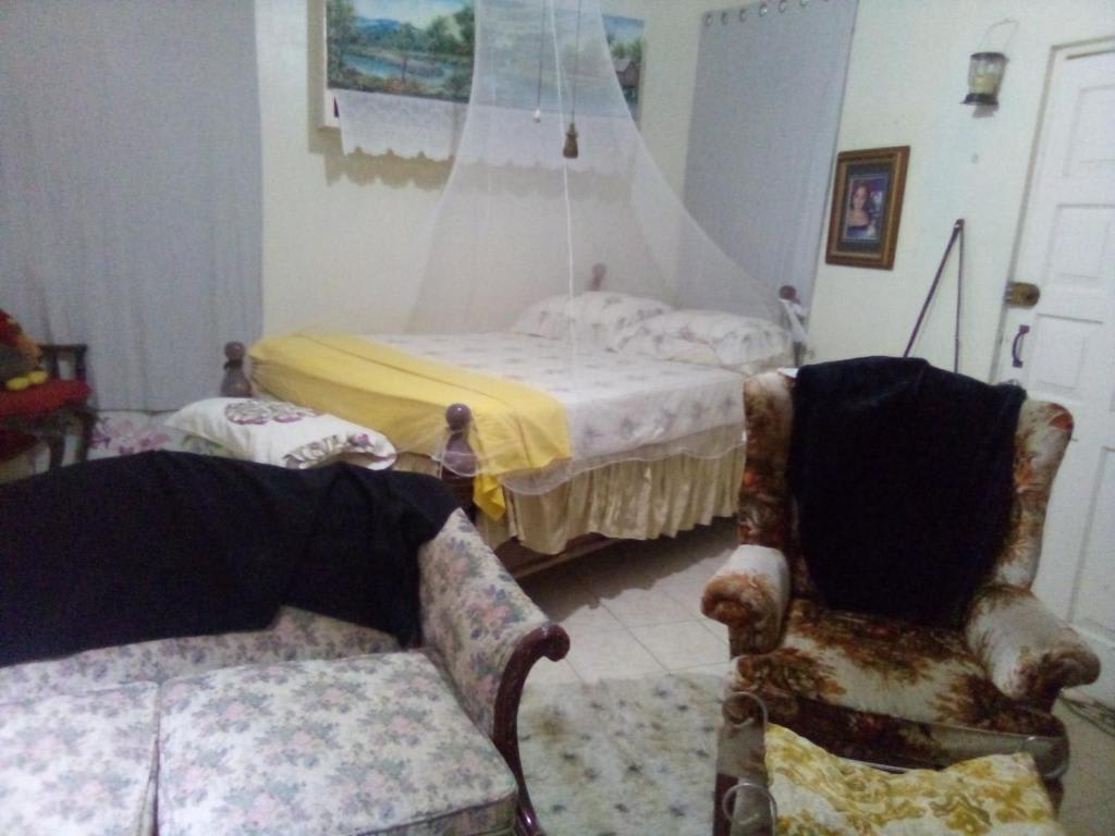 Captain Morgan House photo 1