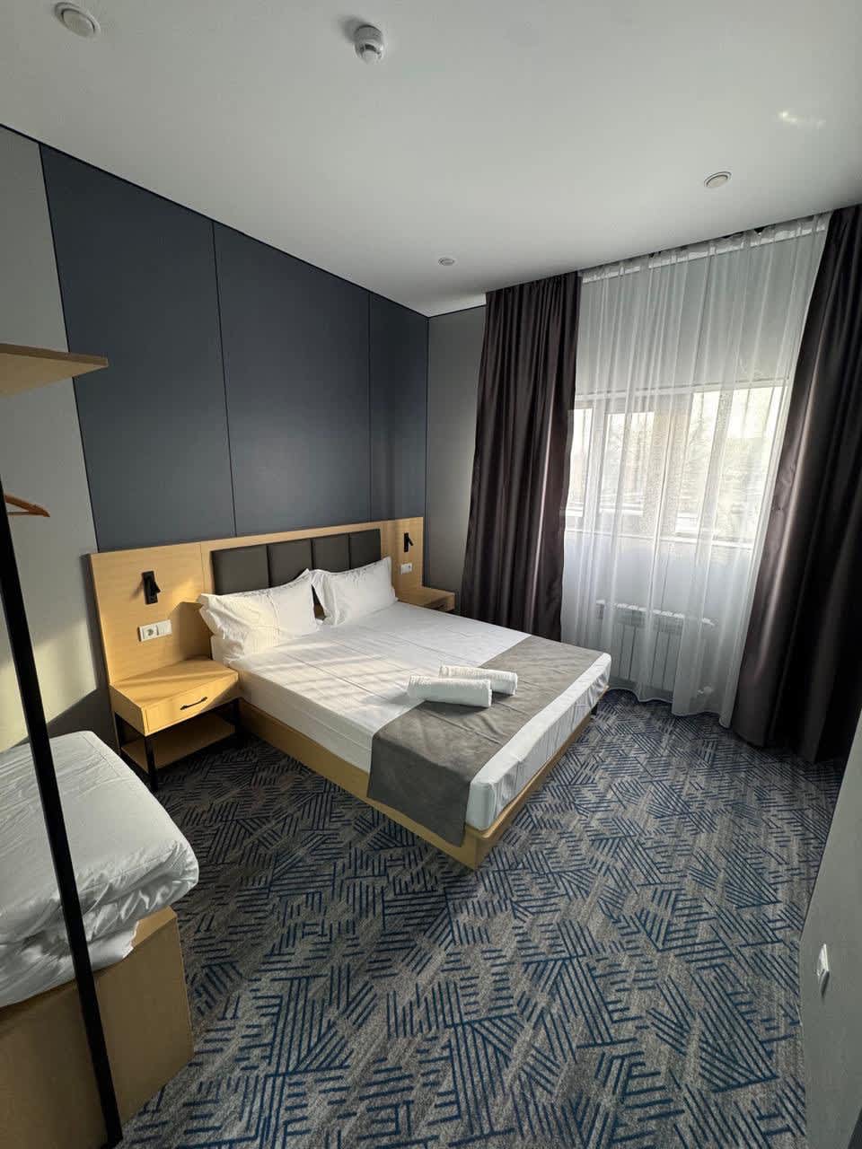 Home Inn Hotel photo 2