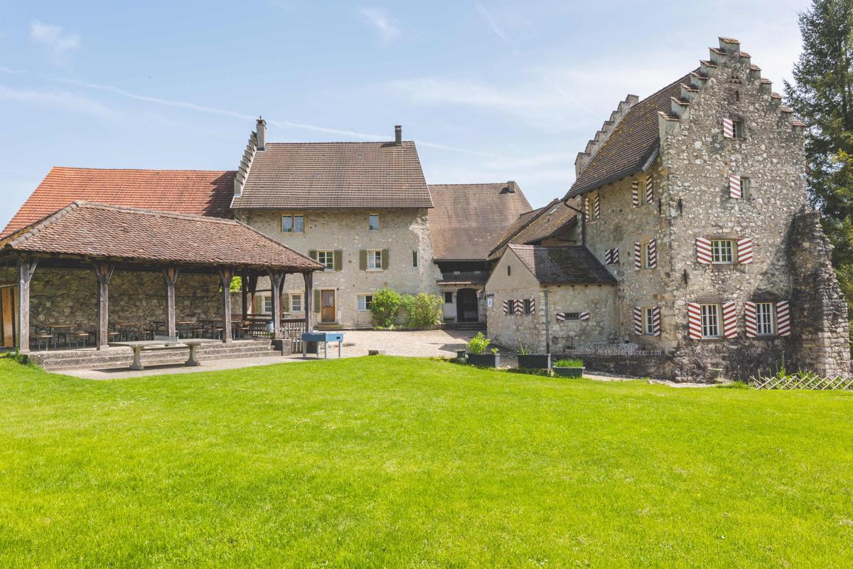 Brugg Youth Hostel photo 1