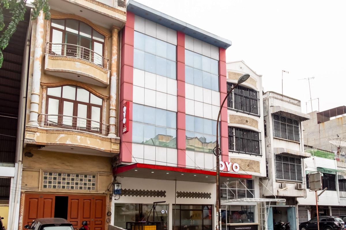 Capital O Tmj Guest House Near RSUD Pringadi photo 3