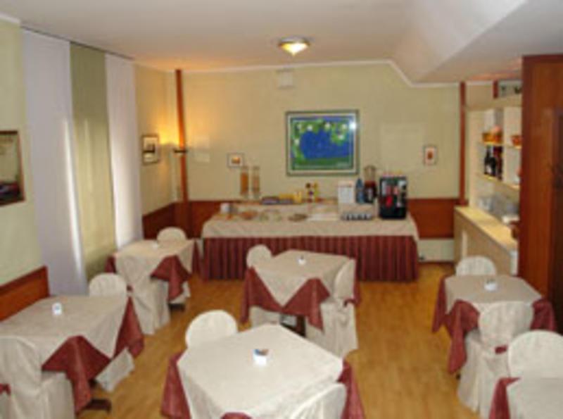 Hotel and B&B Cristallo Brescia photo 4