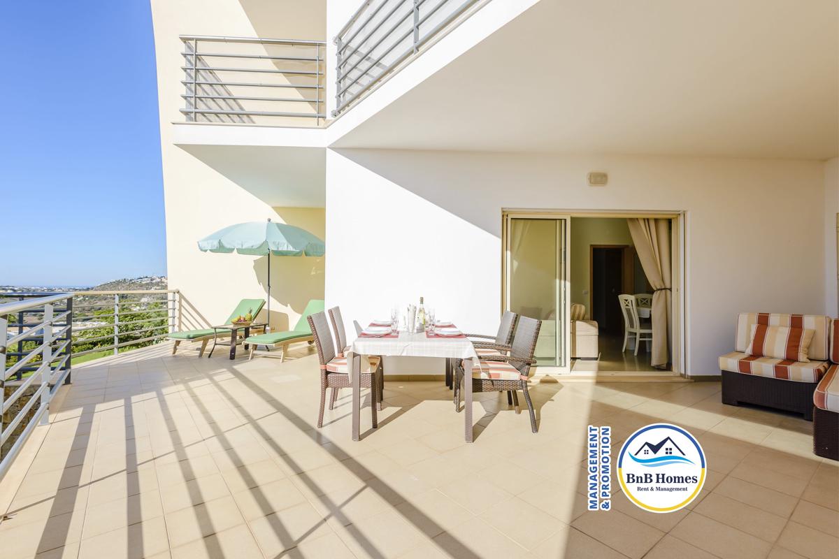 Albufeira Ocean Apartment with 2 sunny Terraces photo 3