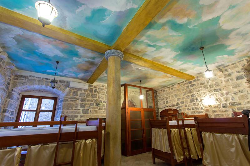 Old Town Hostel photo 3