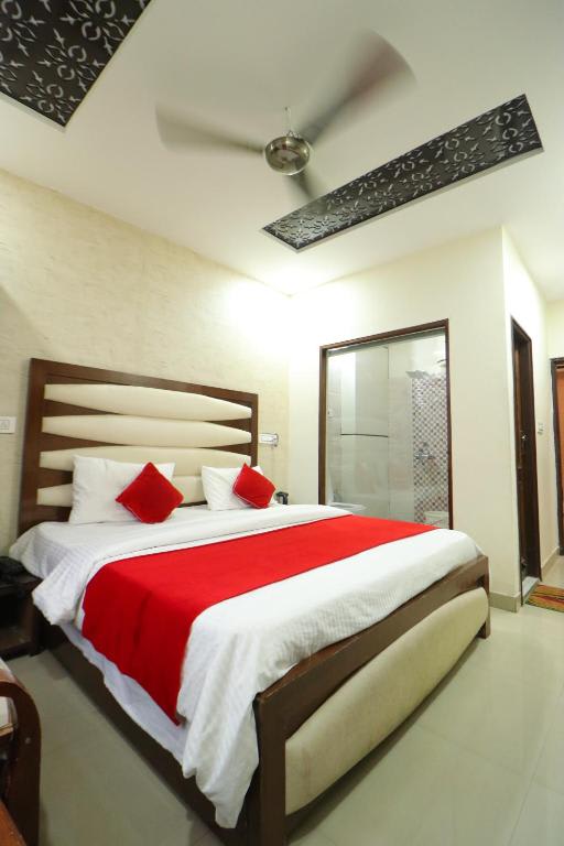 Hotel Eurasia Mohali International Airport photo 4