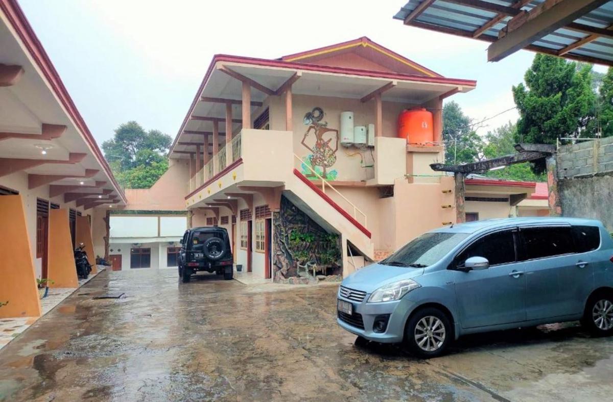 Hotel Arjuna Sari Bandungan photo 2
