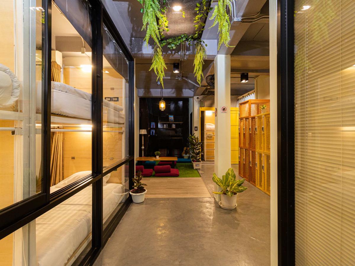 Khao San Social Capsule Hostel photo 1