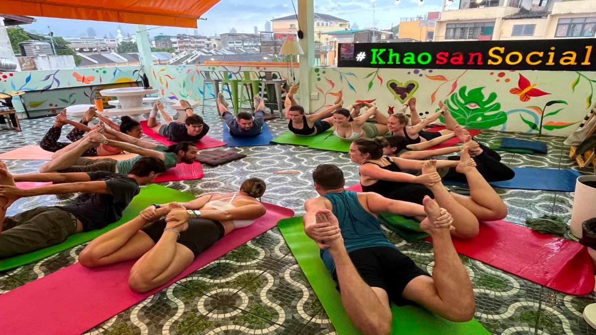 Khao San Social Capsule Hostel photo 3