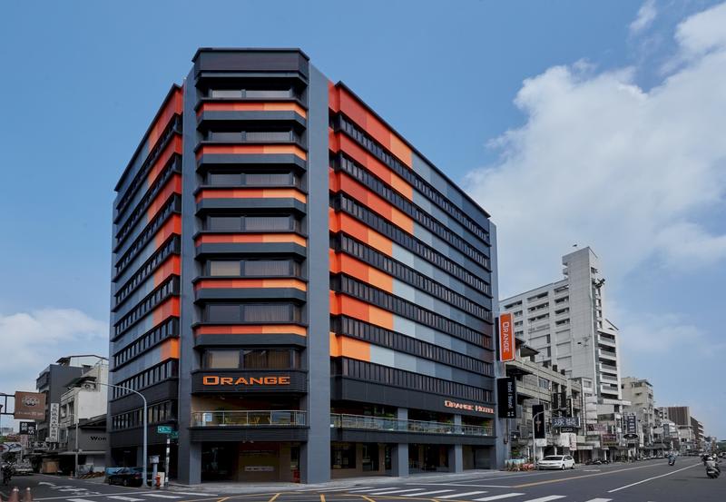 Orange Hotel - Wenhua Chiayi photo 1
