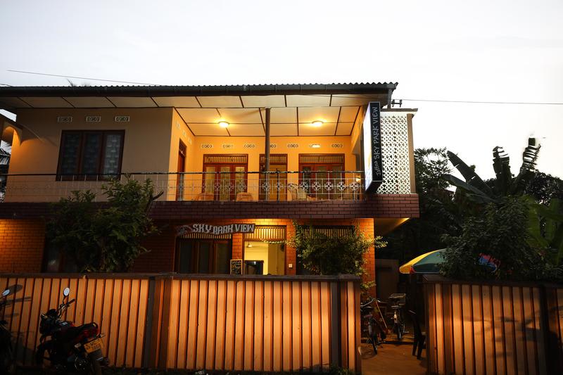 Tony's Garden House Inn photo 1