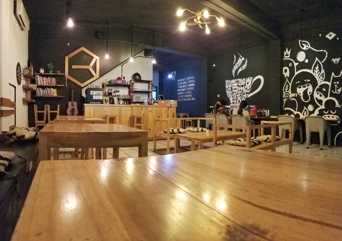 COFFEEBUNK Hostel photo 2