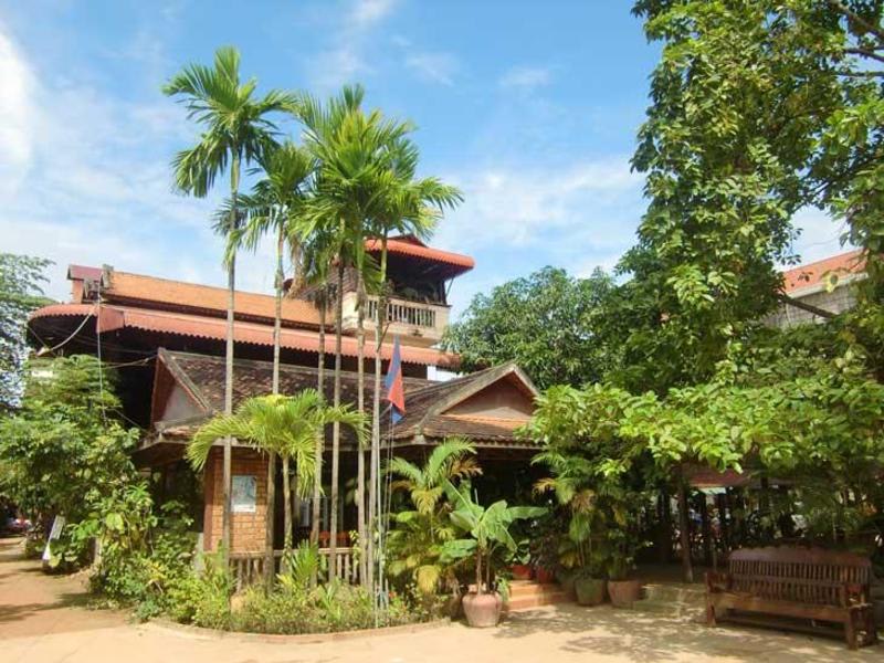 Garden Village Hostel & Pool Bar photo 2