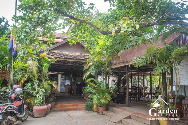 Garden Village Hostel & Pool Bar photo 4