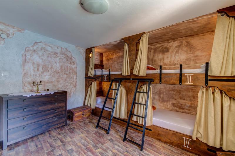 Stranger Tides Hostel photo 4