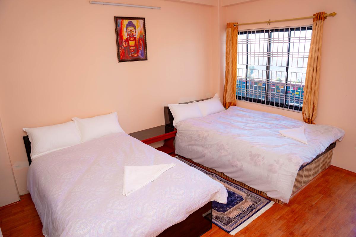 Misha's Hotel, Restaurant, Apartment & Yoga Center photo 3