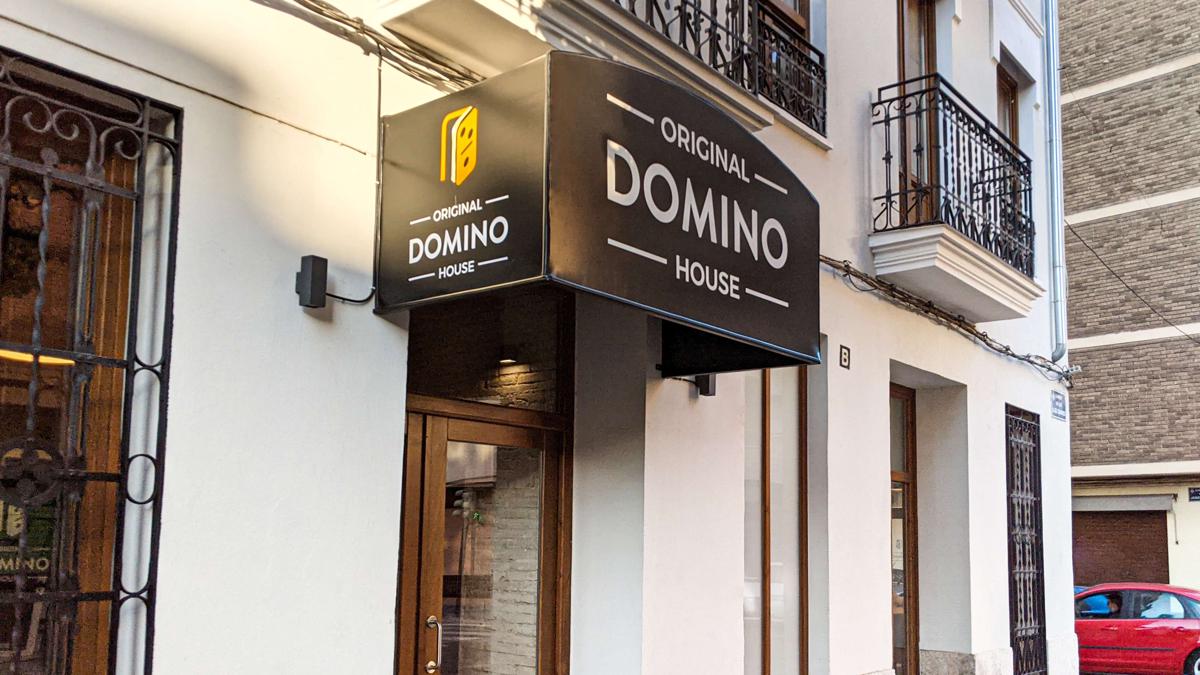 Domino House Hostel photo 2