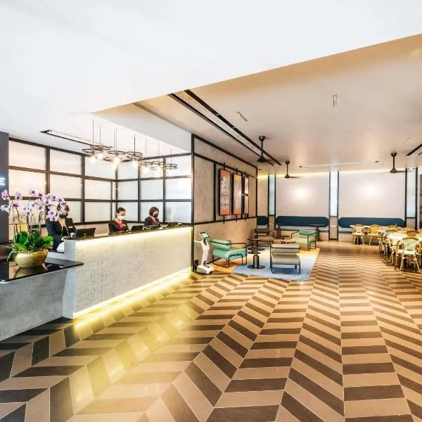 Dream Lodge @ Tyrwhitt photo 5
