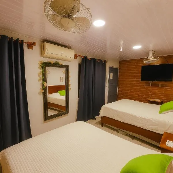 Hostal Leyendas photo 5