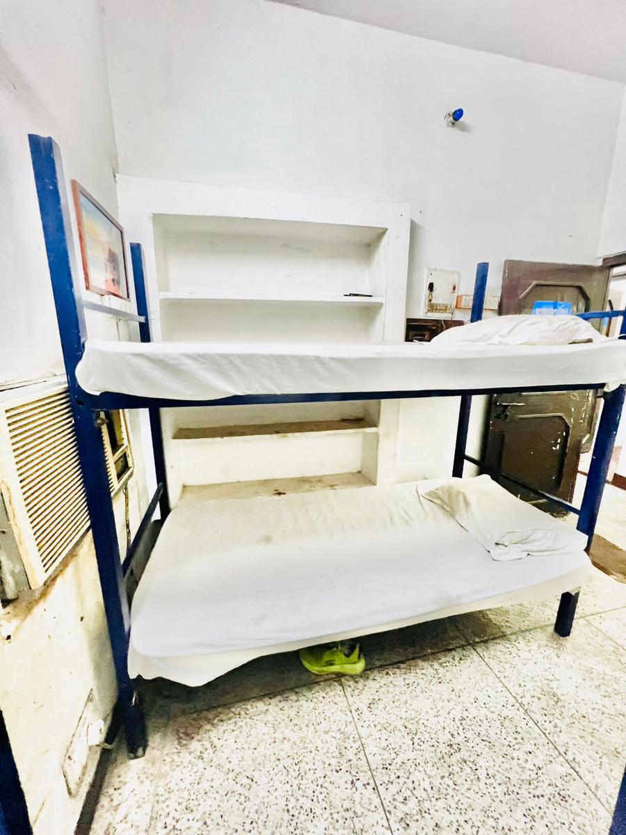 Hostel Express - Krishna Nagar photo 3