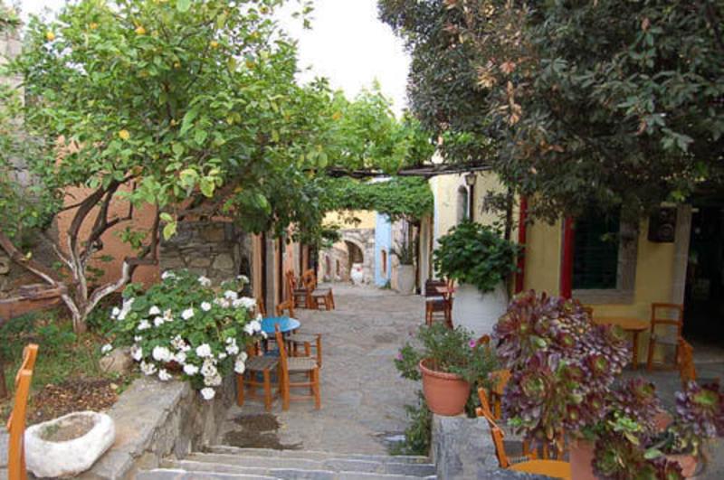 Arolithos Traditonal Cretan Village-Hotel photo 2