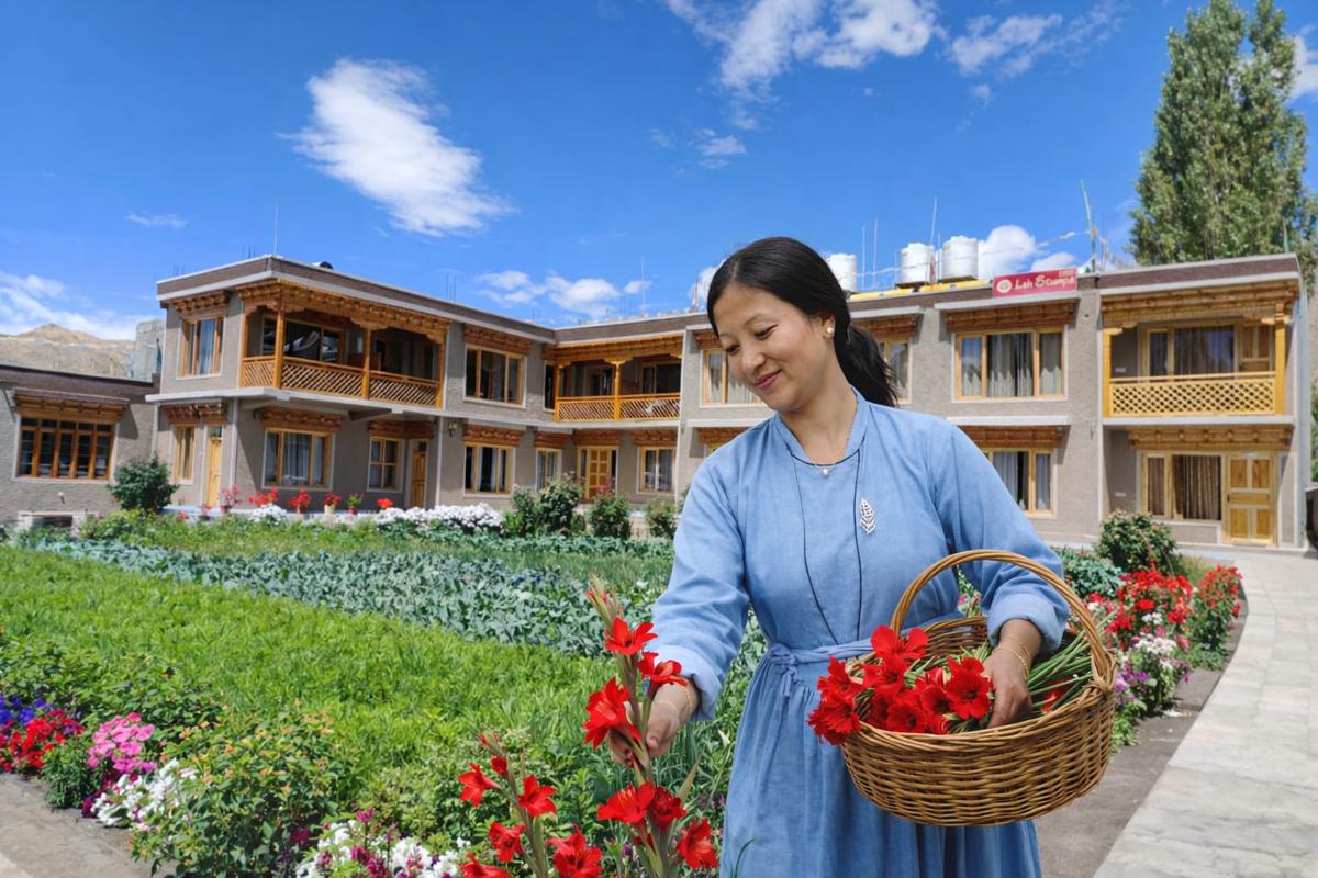 Leh Stumpa photo 4