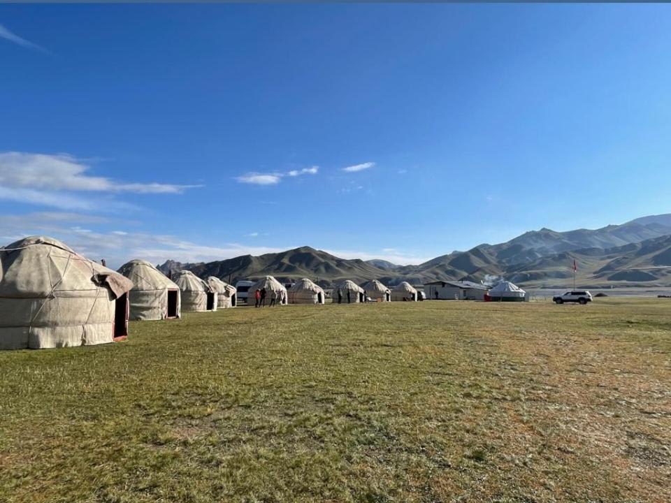 Visit Kel-Suu Yurt Camp photo 1