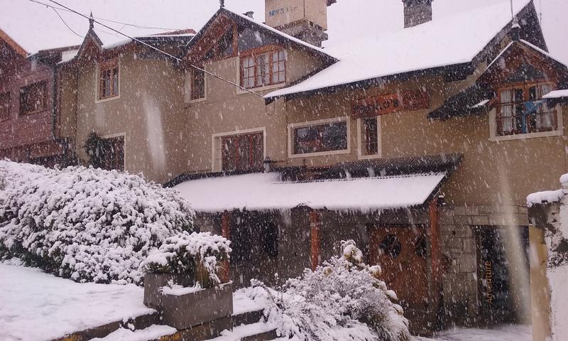 Periko's Youth Hostel photo 3