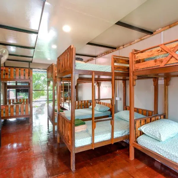 Bunga Hostel photo 5