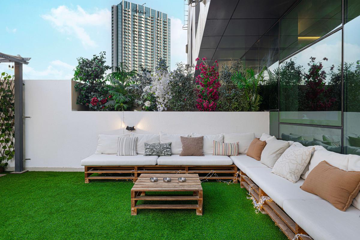 The Downtown Views Penthouse - Ideal for big groups & Families photo 2