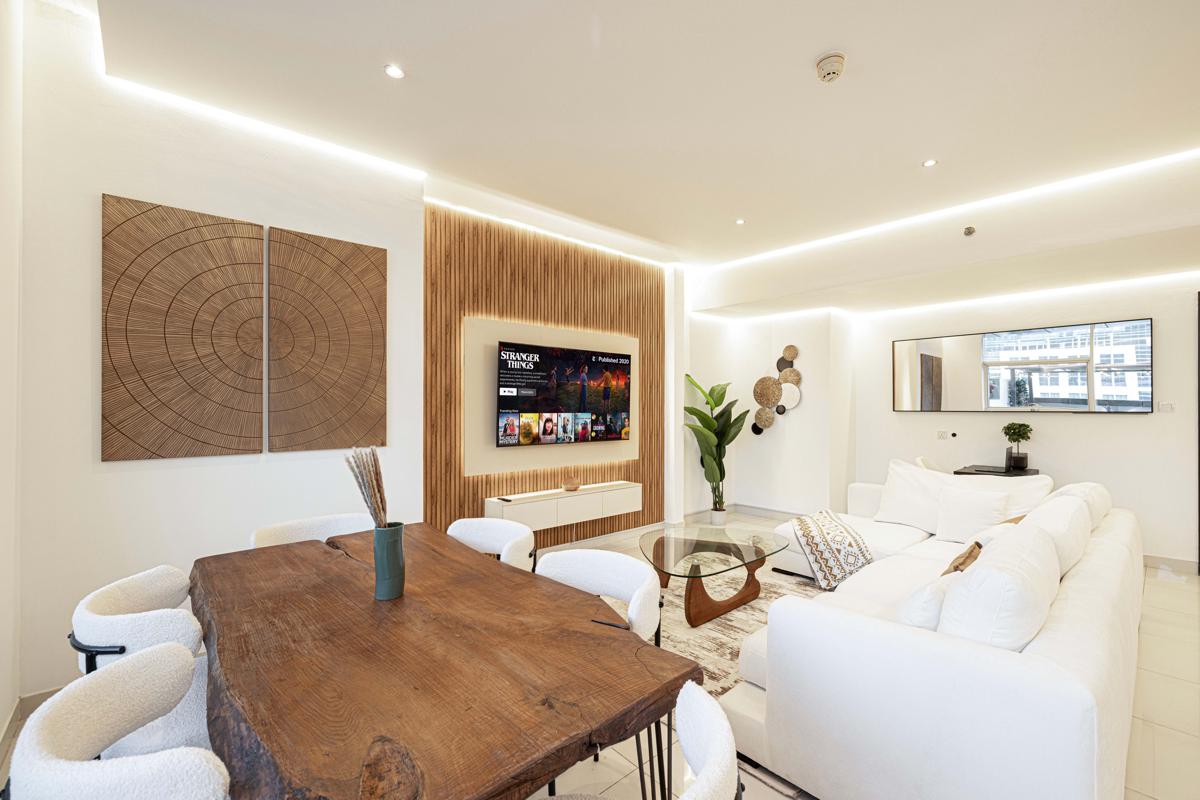 The Downtown Views Penthouse - Ideal for big groups & Families photo 4