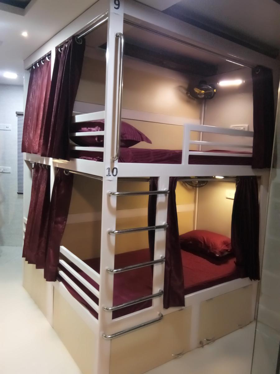 Hotel Parkside Grand Navjyoti photo 2
