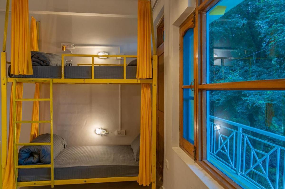 Whoopers Hostel Bir photo 3