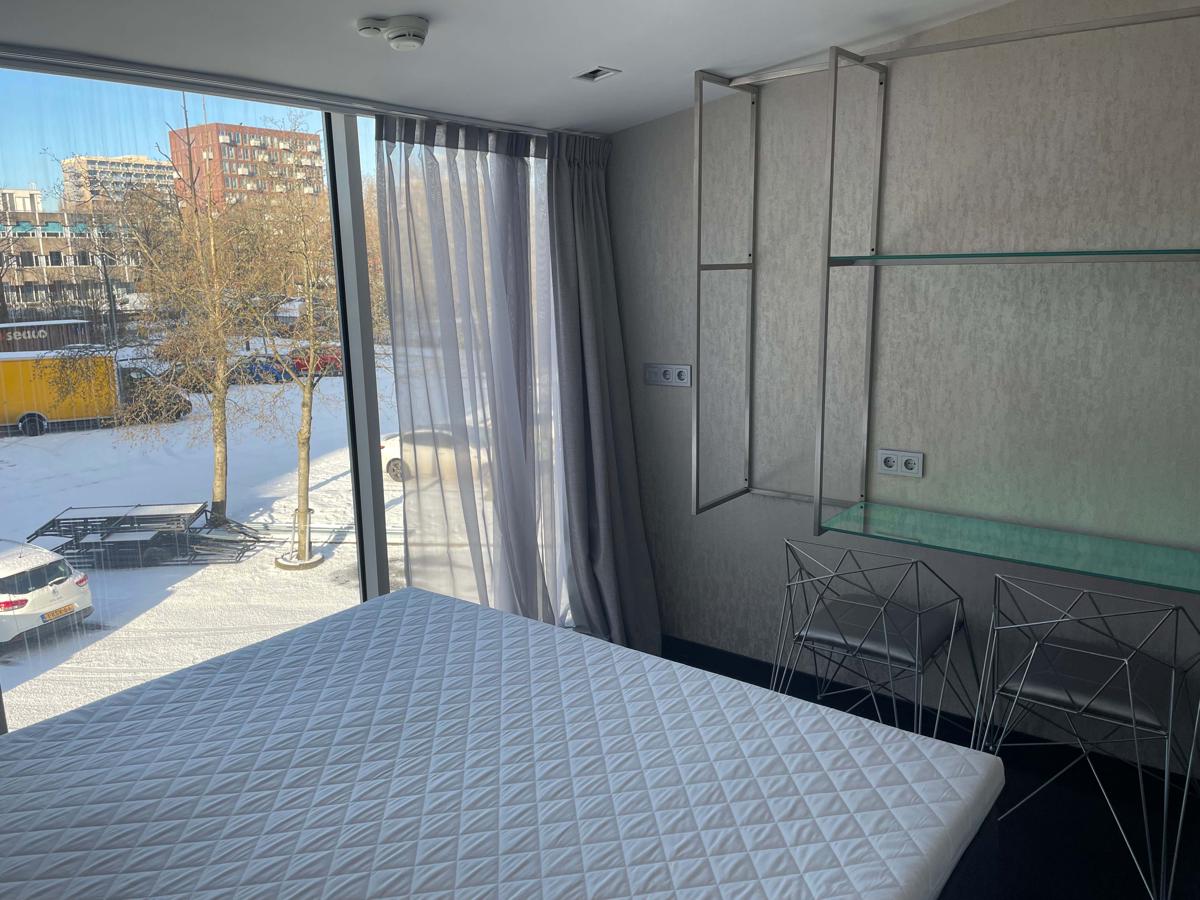 Diamond Capsule Hotel Amsterdam South photo 4