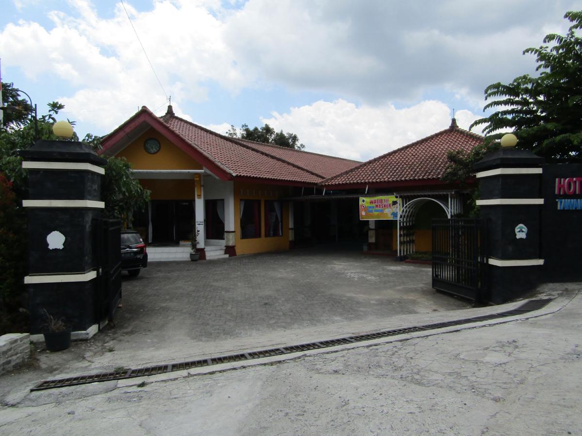 Hotel BIP Tawangmangu photo 3