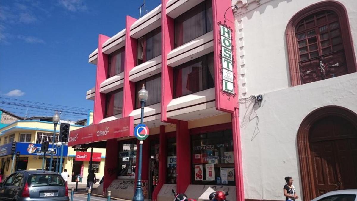 Hostal Flying Donkey photo 2