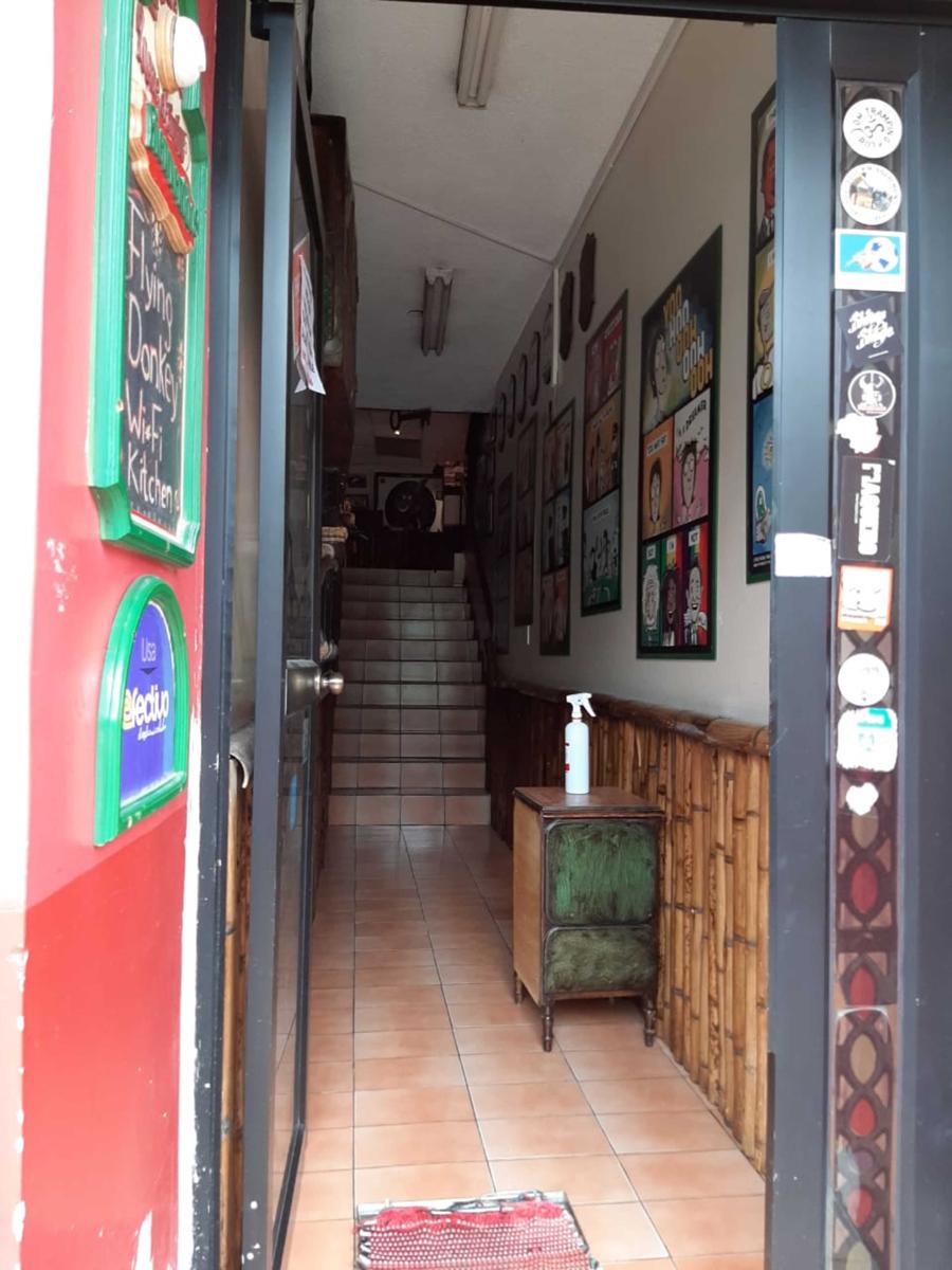Hostal Flying Donkey photo 3