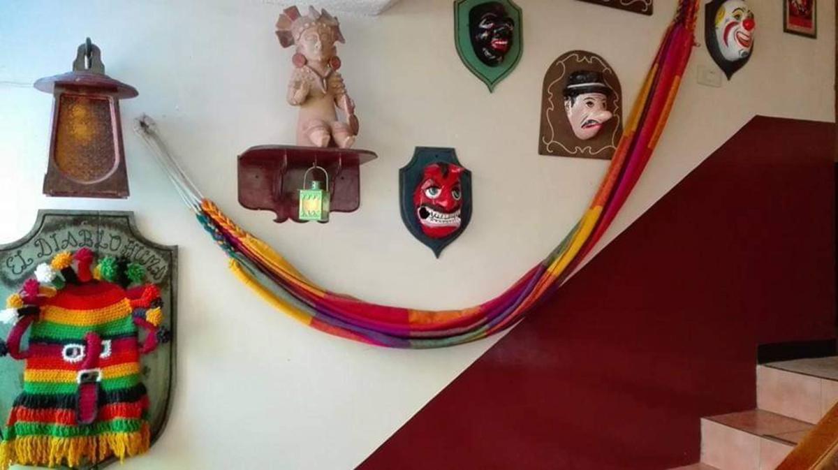 Hostal Flying Donkey photo 4