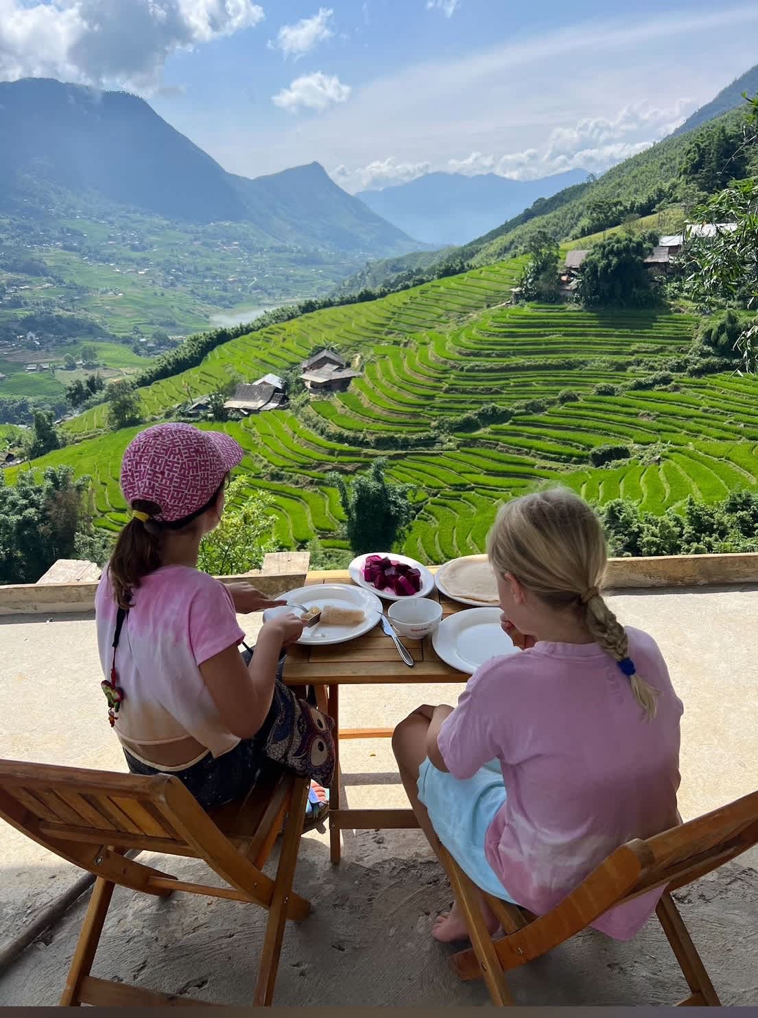 Dinh Sapa Trekking Adventures & Hostel photo 4