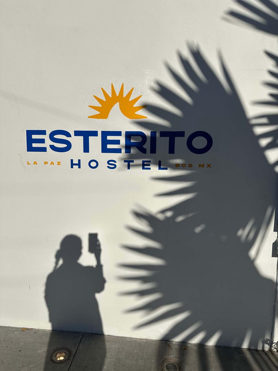 Esterito Hostel photo 1