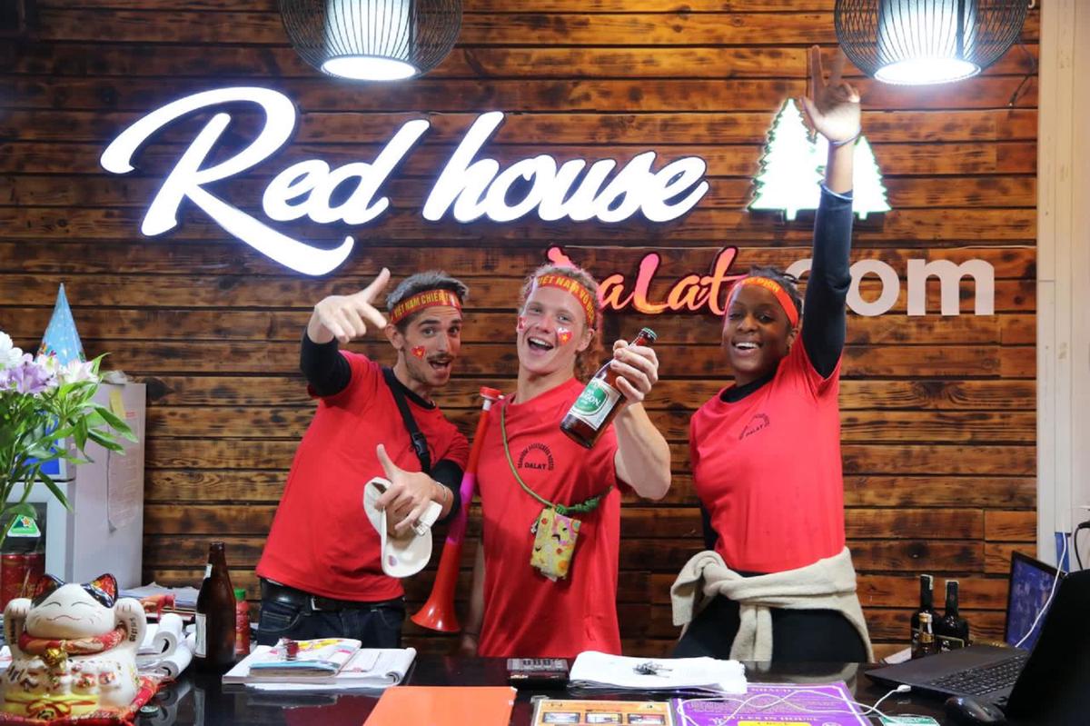 Redhouse Backpackers Hostel photo 3