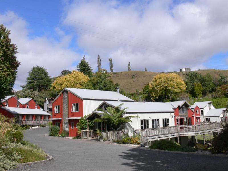 Kiwipaka Waitomo photo 3