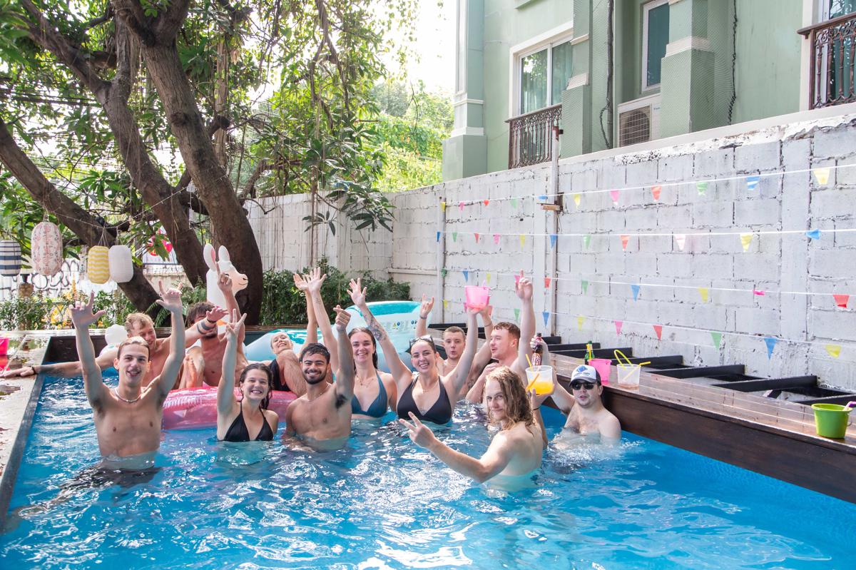 Revolution Khao San by The Bliss photo 1