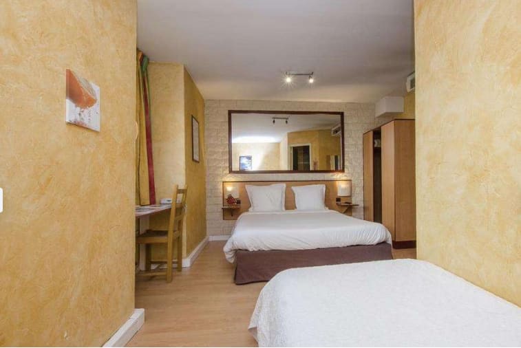 Hotel Bosquet Pau Centre photo 4
