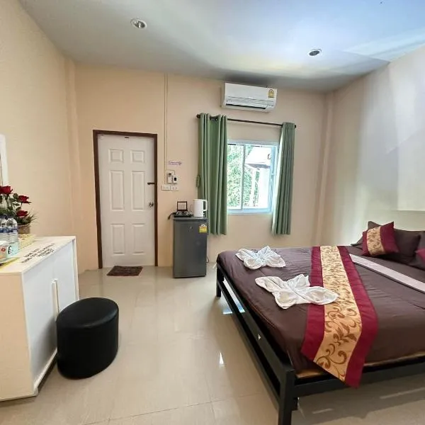 Painting Family Hostel photo 5