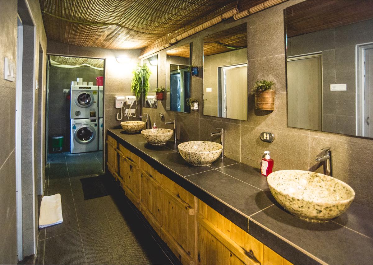 Traveller Bunker Hostel photo 4