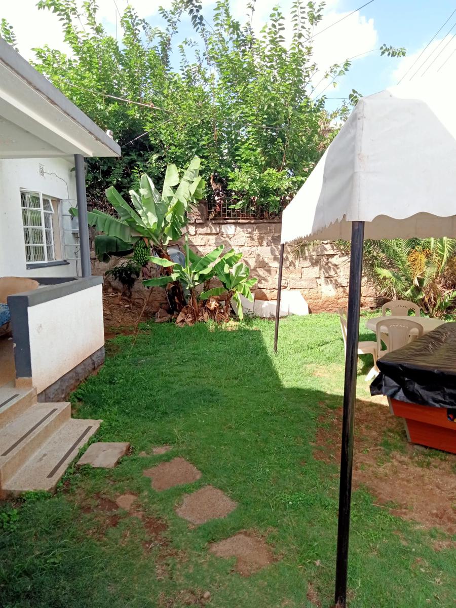 PinkRoses Gardens Hostel photo 2