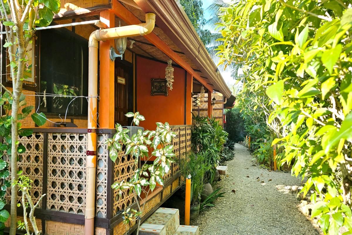 Adrianas Place Tropical Guesthouse photo 3
