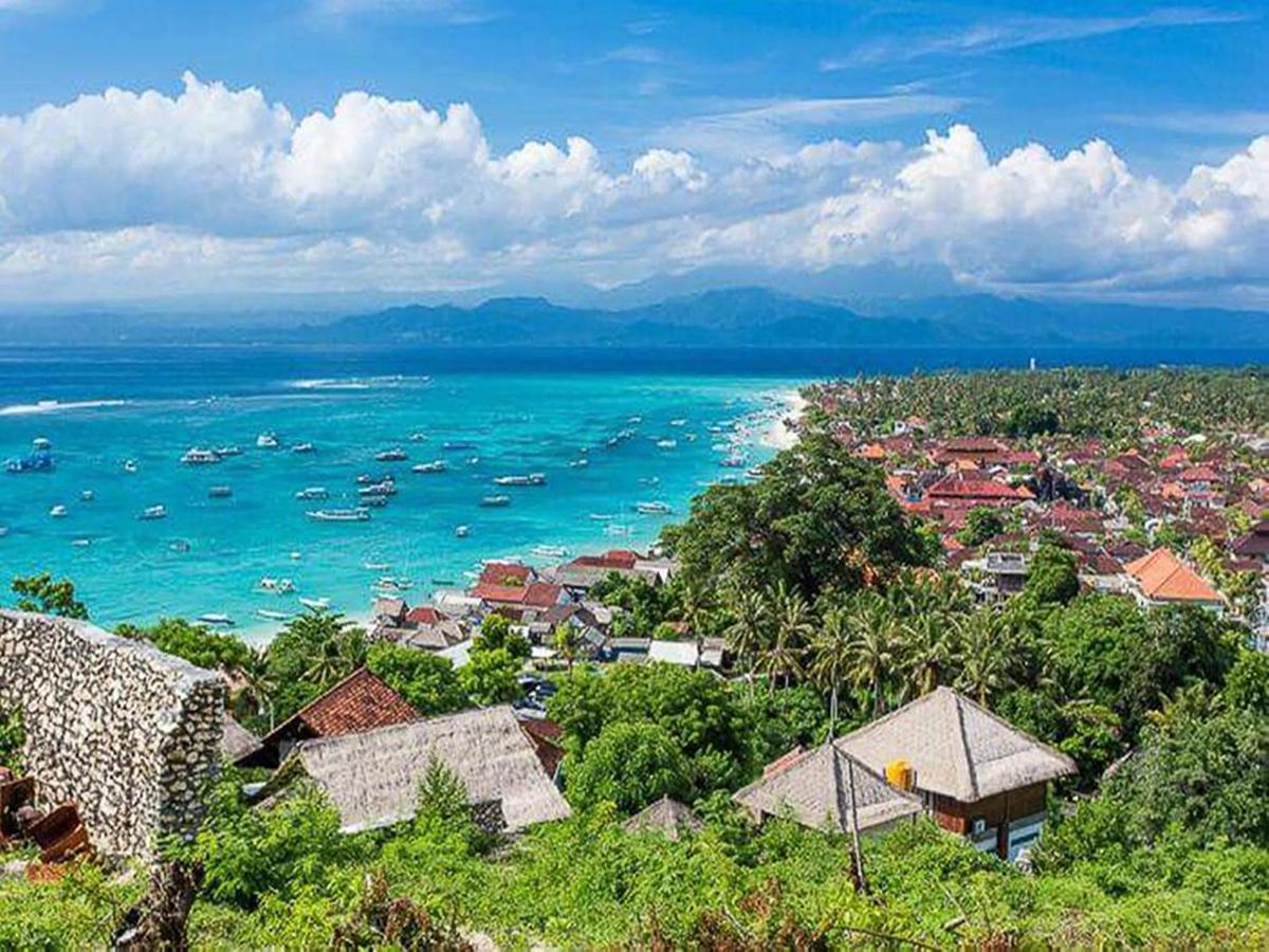 Uma Hostel Nusa Lembongan photo 1