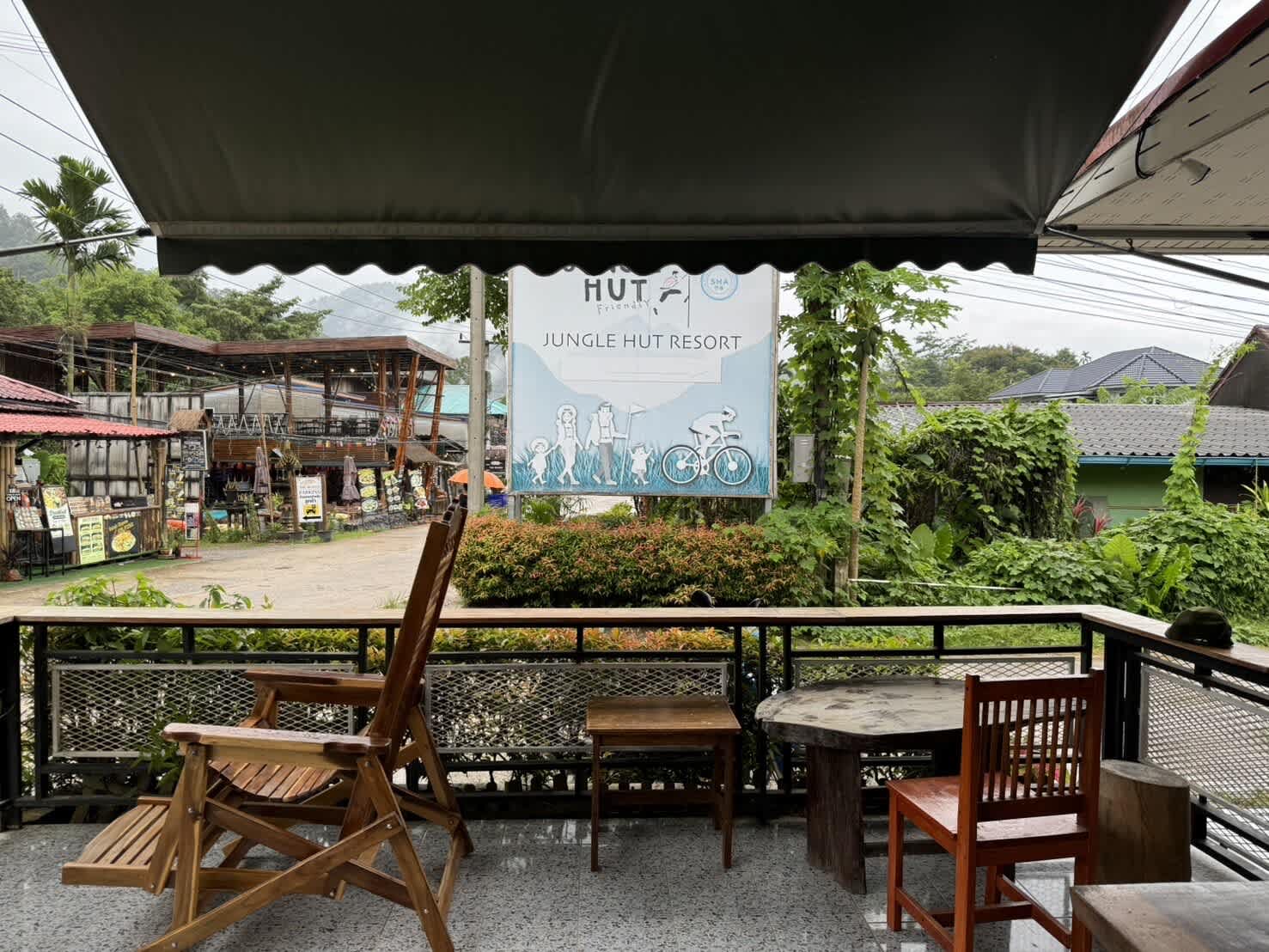 Khaosok Jungle Hostel photo 4